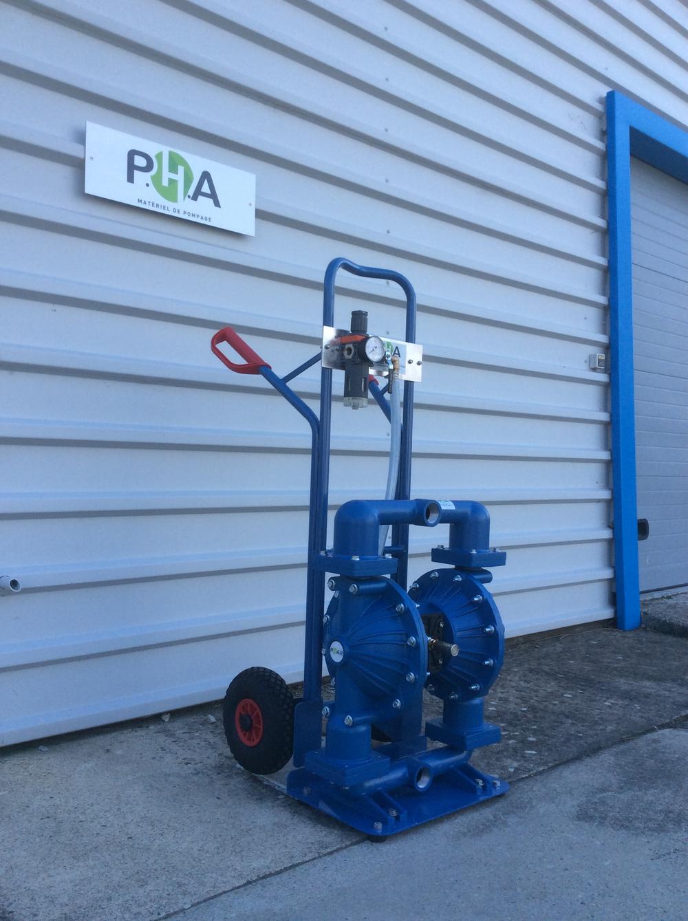 PHA'R FT20 air operated double diaphragm pump with trolley - Pompe PHA'R FT20 sur diable