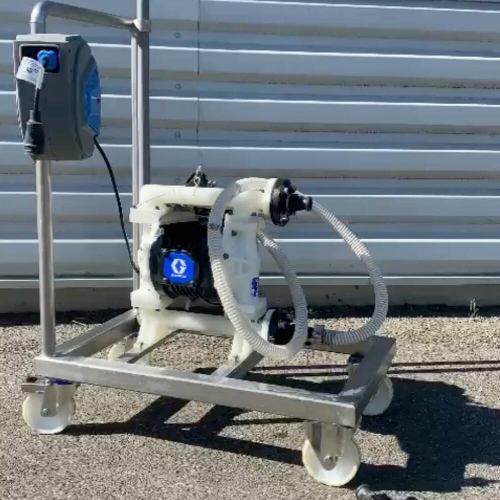 Emergency Pumping Solution for the Cosmetics Industry: The QuanTM i30 by Graco - Quantm i30 sur chariot